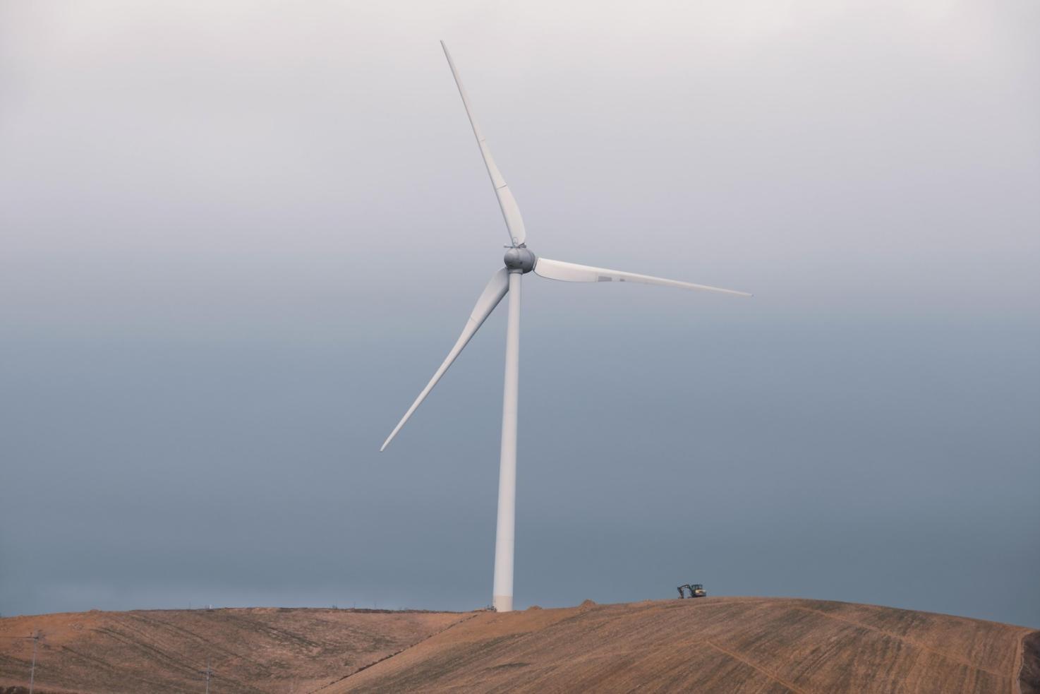 Industrial training environment showing practical oil industry equipment setup